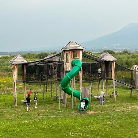 Apartliv Veľka Lomnica Bagian luar foto